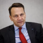 Radoslaw Sikorski fecha o consulado russo na Polônia. É a reação do Kremlin