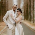 Japão, jogador da Liga Ray Parks, com sua esposa Zeinab Hapta durante uma filmagem pré -nupcial.