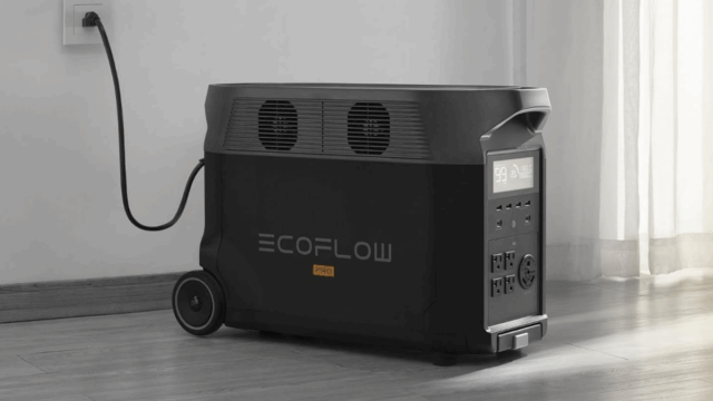 Receba desconto de US $ 900 no ECOFLOW Delta Pro EF ECOFLOW Power Power Central 3600Wh Delta Pro, Saídas de 120V CA x 5, 3600W, 2,7h Carga rápida, LifePO4 Power Station, gerador solar para uso doméstico, quedas de energia, acampamento, trailer, situações de emergência
