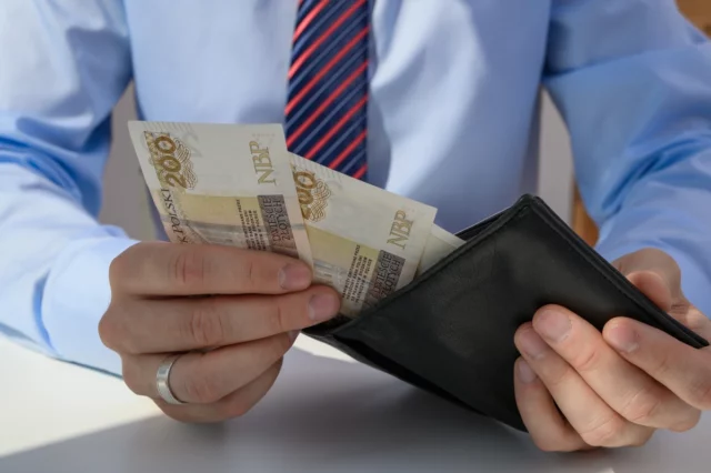 Remuneração pública? O SEJM decidiu sobre a emenda do Código do Trabalho



