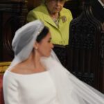 16 pés Givenchy Meghan Markle foi considerado inapropriado porque era divorciado