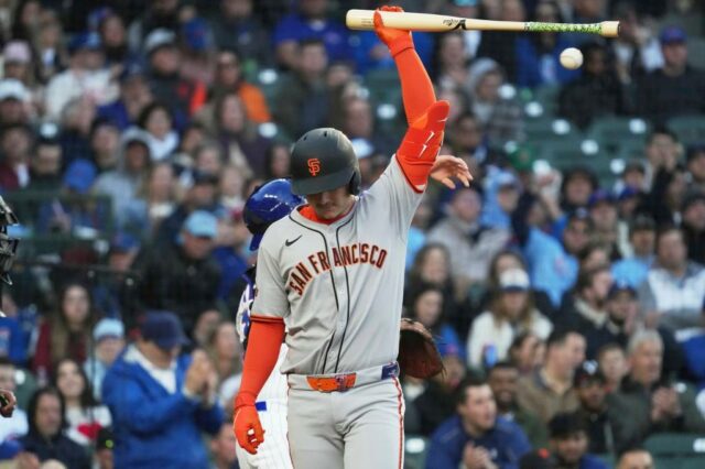 SF Giants Bailey em lutas ofensivas



