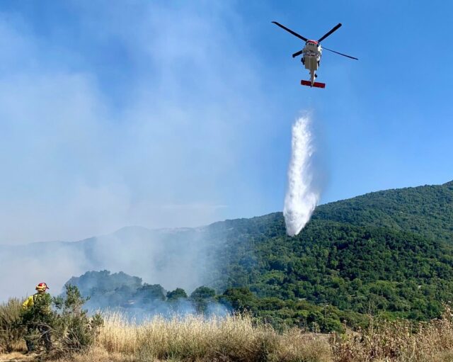 SJFD, Cal Fire Halt Brush, perto do aterro de Guadalupe

