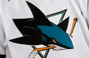 Excelentes atacantes de RFA não recebem uma oferta qualificada da San Jose Sharks San Jose Sharks assina 6-4 russo para um contrato de um ano