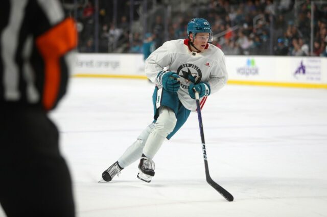 San Jose Sharks assina outro membro da classe 2022



