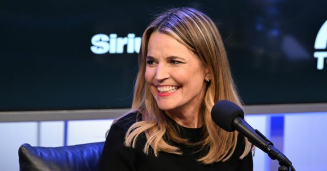 GetTyimages-2213625326 Savannah Guthrie revela que a pergunta de Cringey a Jalen Hurts foi uma corrida baixa