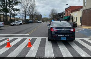 Sete mortos em um acidente de incêndio na van perto de Yellowstone Sete mortos em um acidente de incêndio na van perto de Yellowstone