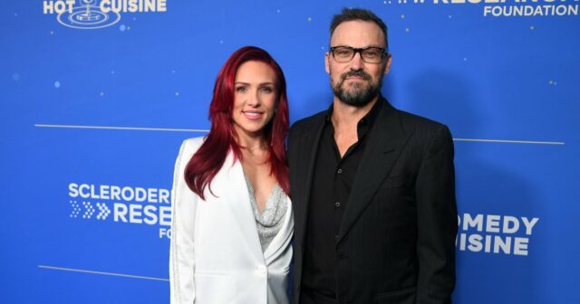 Sharna Burgess teria prendido Brian Austin Green Romance se as crianças estivessem nos cartões 387 389