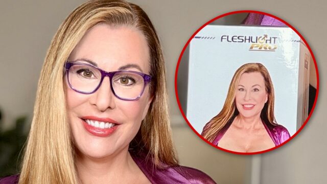 Elaina St James Fleshlight Pro Folheto 1
