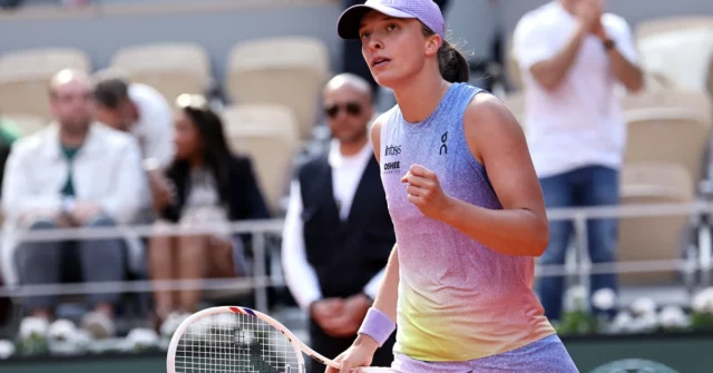 Świątek vai o quarto triunfo em Paris. Mulher polonesa na final de 1/8 do Aberto da França

