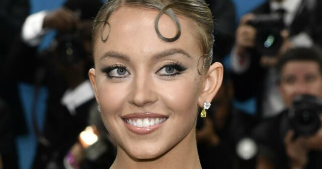 Sydney Sweeney usou a água do banho feita e agora nos sentimos tão sujos

