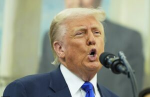 Trump compartilha uma razão bizarra pela qual ele reabriu a prisão de Alcatraz O presidente Trump foi convidado a reabrir o plano de reabrir Alcatraz. Ele disse que isso significa