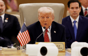 Trump, que fala na Arábia Saudita, diz que quer que a loja do Irã adicione países adicionais ao acordo de Abraham Trump, que fala na Arábia Saudita, diz que quer que a loja do Irã adicione países adicionais ao acordo de Abraham