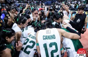 UAAP: La Salle ganha amor de fãs para nu depois de terminar o segundo lugar La Salle Lady Spikers se reuniu depois de perder a Nu Lady Bulldogs nas finais de vôlei feminina da temporada 87 do UAAP.