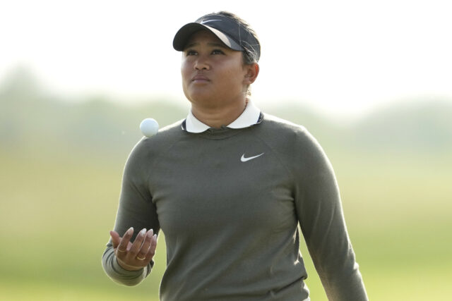 Us Women's Open: "Home Hunt" tem o jogador de golfe usando Gabby Ruffles Club

