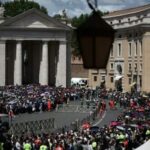 Vaticano para cortar o sinal telefônico durante o conclave para escolher o novo papa