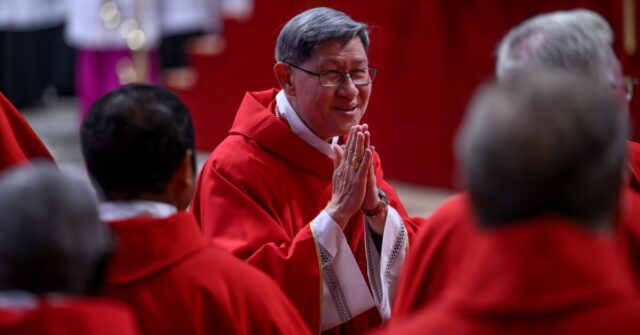 Visite o cardeal Luis Antonio Gokim Tagle - o melhor candidato sobre o sucesso do Papa Francis



