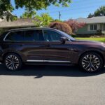 Volvo estável (como sempre) com um PHEV valioso com um SUV de luxo XC90 de três linhas