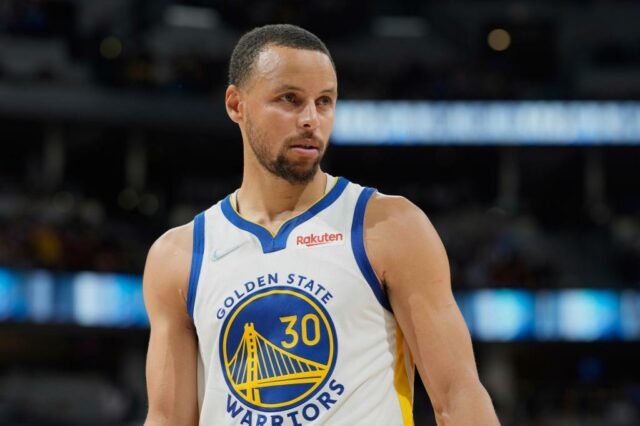 Warriors Steph Curry revela detalhes de lesões no tendão: "Eu nunca tive que lidar com algo assim antes"



