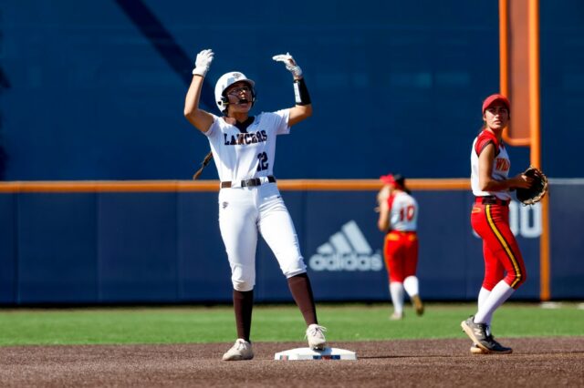 Willow Glen perde o primeiro jogo do ano, quando São Francisco vencer o Campeonato de Softball da Divisão Aberta do CCS em extras

