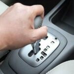 5 sinais de dano que eles deveriam saber antes de comprar carros automáticos usados