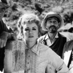 50 anos após o último sorteio de Mariscal Matt Dillon, 'Gunsmoke' é um sucesso de transmissão