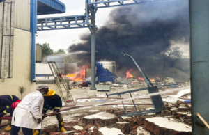 8 mortos na fogueira em Telanga 8, matando 8 pessoas no suspeito do suspeito 8 mortos na fogueira em Telanga 8, matando 8 pessoas no suspeito do suspeito