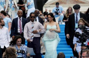 A $ AP Rocky, Rihanna com estreia ‘fofa’ com o bebê não. S*x aquece x A $ AP Rocky, Rihanna com estreia 'fofa' com o bebê não. S*x aquece x