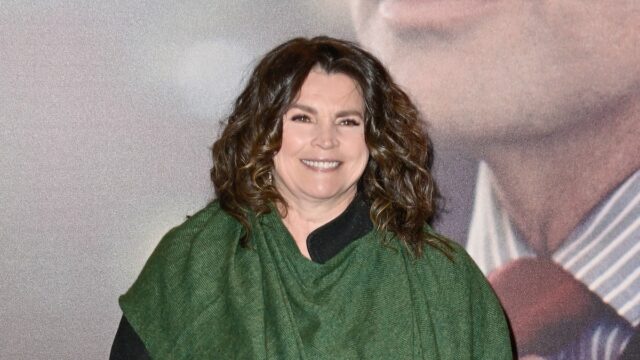 A CAA diz que não poderia avisar Julia Ormond sobre o intervalo de Vinstein, porque ela sabia sobre isso antes de fazer

