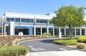 A Costco compra um escritório e edifício de pesquisa perto da loja de armazéns de San Jose A Costco compra um escritório e edifício de pesquisa perto da loja de armazéns de San Jose