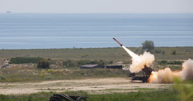A OTAN apela a um Estado -Membro da Europa. “Expanda cinco vezes”

