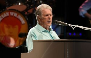 A causa da morte de Brian Wilson revelou dias após o choque de Beach Boys Icon passou 82 anos O ícone de Beach Boys, a causa de morte de Brian Wilson, foi revelado publicamente duas semanas depois que ele foi aos 82 anos; Imagem 2020 em Miami