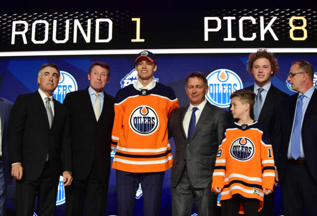 A classe de draft mais poderosa da NHL de Edmonton Oilers

