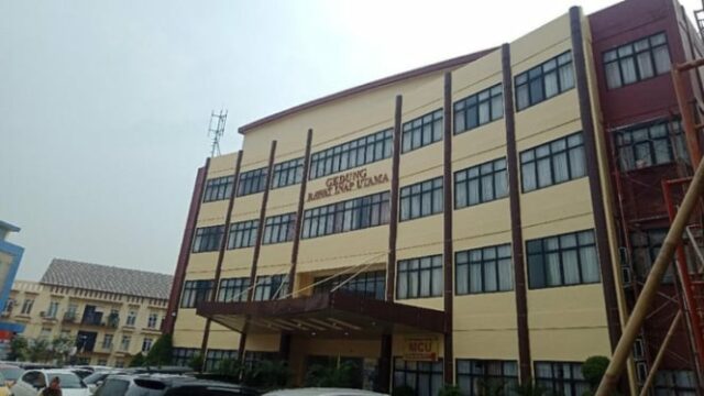 A condição da criança torturada por seu pai em kebayoran lama após cirurgia óssea

