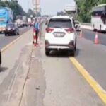 A densidade do fluxo de tráfego na estrada de pedágio Yakarta-Cikampek, a distância do contrato é reduzida