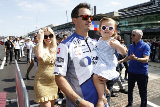 A esposa de Graham Rahal, Courtney Force, compartilha as fascinantes fotos do "Nature Walk" da família em Lake Tahoe 

