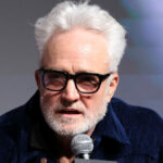 A estrela "Star Bradley Whitford Mother Story" Bradley tipo Trump para o general do estado Minnesota, assassinato da esposa: "Bezdano)