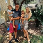 Ryan Lochtes A sra. Kayla Reid se candidatou ao divórcio após sete anos de casamento
