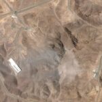 A imagem de satélite mostra o dispositivo nuclear de Fordw após um enorme greve de bomba