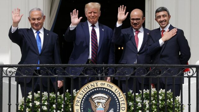 A jóia da coroa de Trump, Abraham Ajnsns, pode se estender para normalizar os laços entre Israel e outras nações

