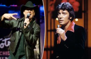 A lenda da música country Ronnie McDowell correu para o hospital depois de deixar as palavras no meio do show: “Tempo extremamente estressante” A lenda da música country Ronnie McDowell correu para o hospital depois de deixar as palavras no meio do show: "Tempo extremamente estressante"