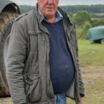 A mais recente nova máquina agrícola de Jeremy Clarkson deixou sua fazenda careca