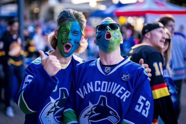 A melhor equipe da NHL nunca vencerá o Stanley Cup Championship Ft. Vancouver Canucks


