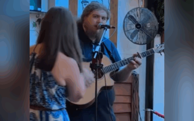 A mulher tenta o músico de Moscou, é forçado a tomar medidas desesperadas

