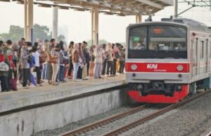 A pista de passageiros para cima e para baixo na estação Krl Tanah Abang mudou de 29 de junho de 2025 A pista de passageiros para cima e para baixo na estação Krl Tanah Abang mudou de 29 de junho de 2025