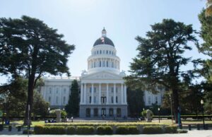 A produção de filmes de LA pode ver em breve o plano linear da linha LifeLelin de 750 milhões de empréstimos de crédito à beira da passagem Disney Animation Building