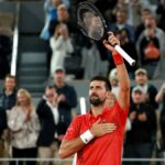 Aberto francês 2025: Djokovic derrota Zverev para criar a semi -final de Roland Garros contra o pecador