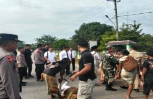 Acredita -se que eles sejam animais caçados, as tribos das crianças em Jambi foram demitidas por seus próprios colegas na floresta. Acredita -se que eles sejam animais caçados, as tribos das crianças em Jambi foram demitidas por seus próprios colegas na floresta.