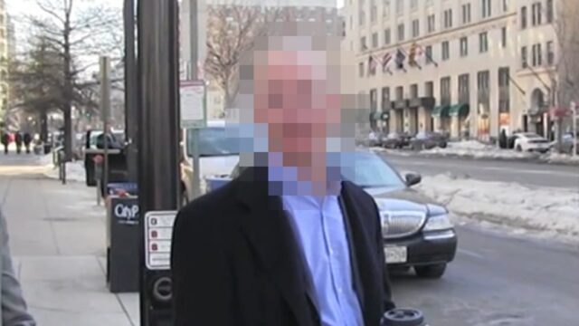 062325_UESS_WO_BEZOS_KAL