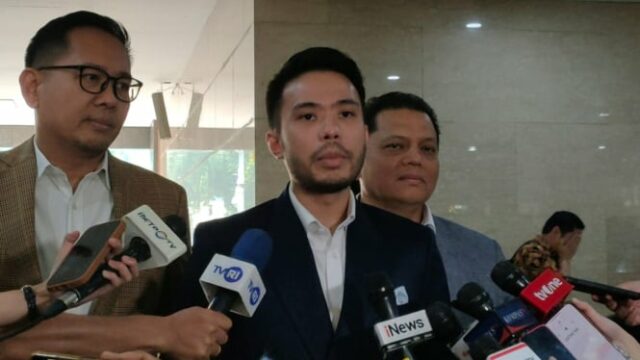 Advogado de Jokowi: Se o diploma original for mostrado ao público, isso será caos

